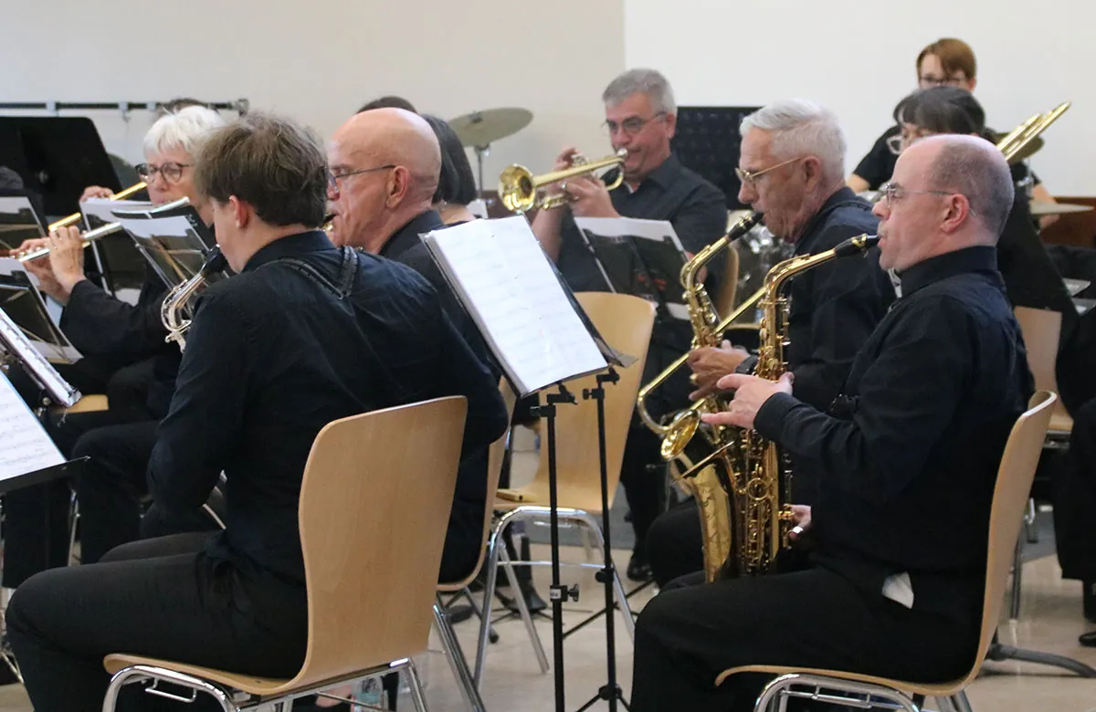 Groupe de saxophonistes en situation de concert — concert de printemps du 9 mai 2026 à Uxegney
