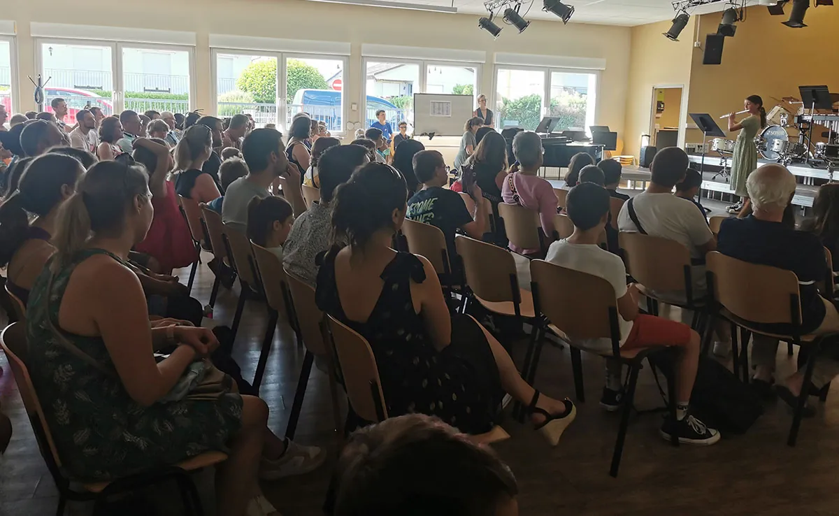 Salle comble — auditions de l’École de musique de Golbey, 14 juin 2025