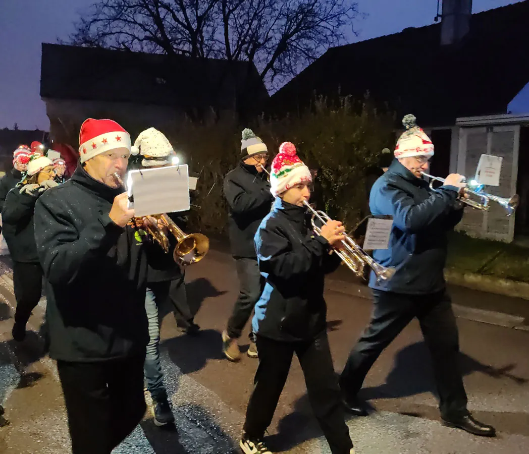 Trio trompettes — parade de Noël à Golbey