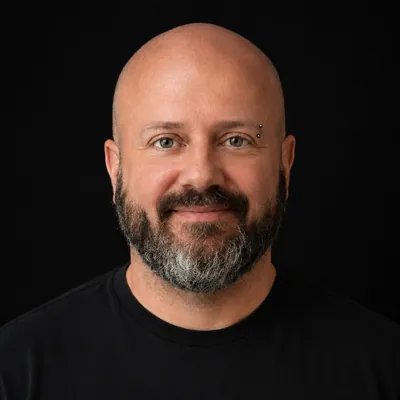 Portrait de Nicolas Gothier, professeur de saxophone à l'École de musique de Golbey