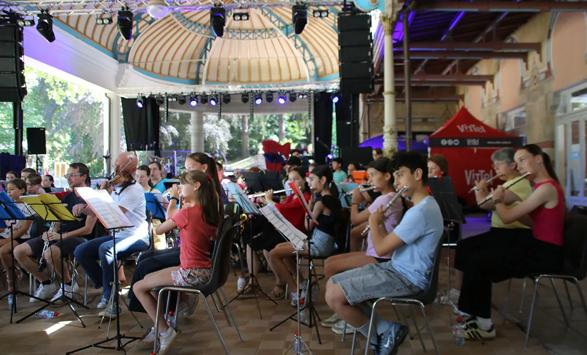 2026 07 04 concert classe orchestre revivisco vittel musiciens