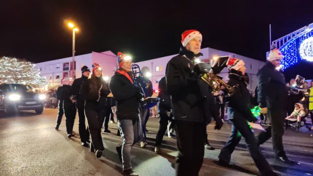 Défilé de Saint Nicolas 2024 à Golbey avec l'orchestre d'Harmonie de l'Union Musicale de Golbey