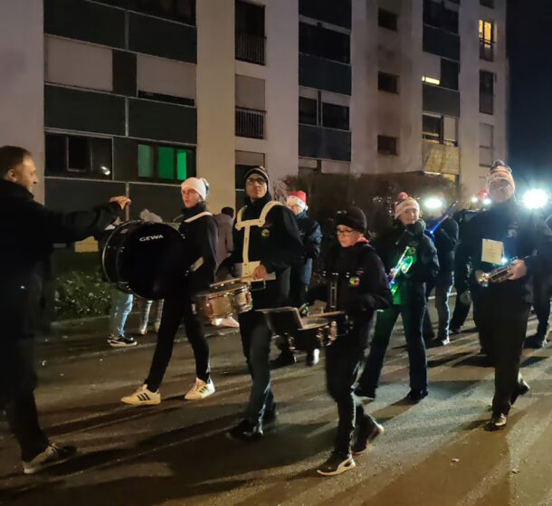 Défilé de Saint Nicolas 2024 à Golbey avec l'orchestre d'Harmonie de l'Union Musicale de Golbey